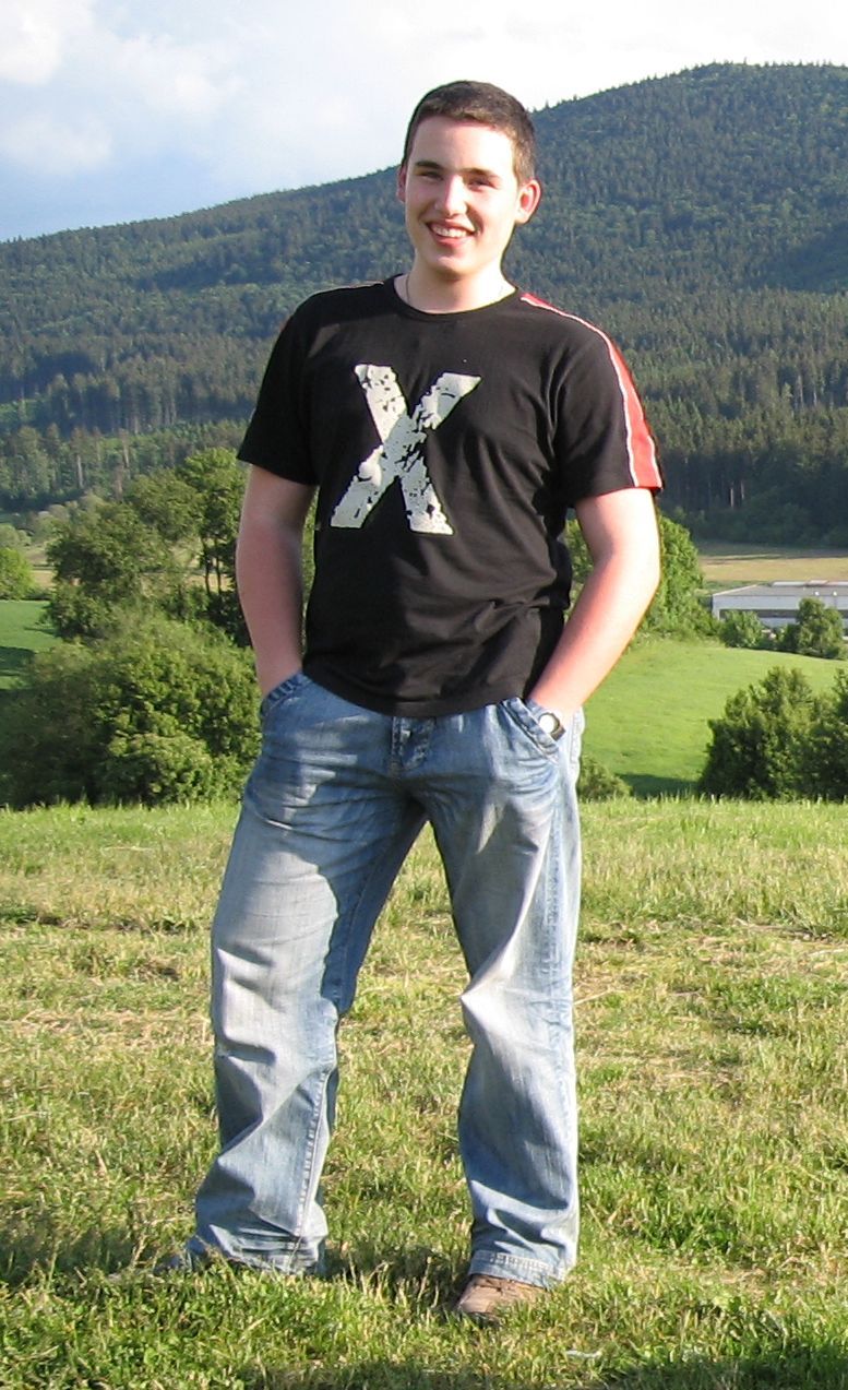 Brutální_motyčka_Majky